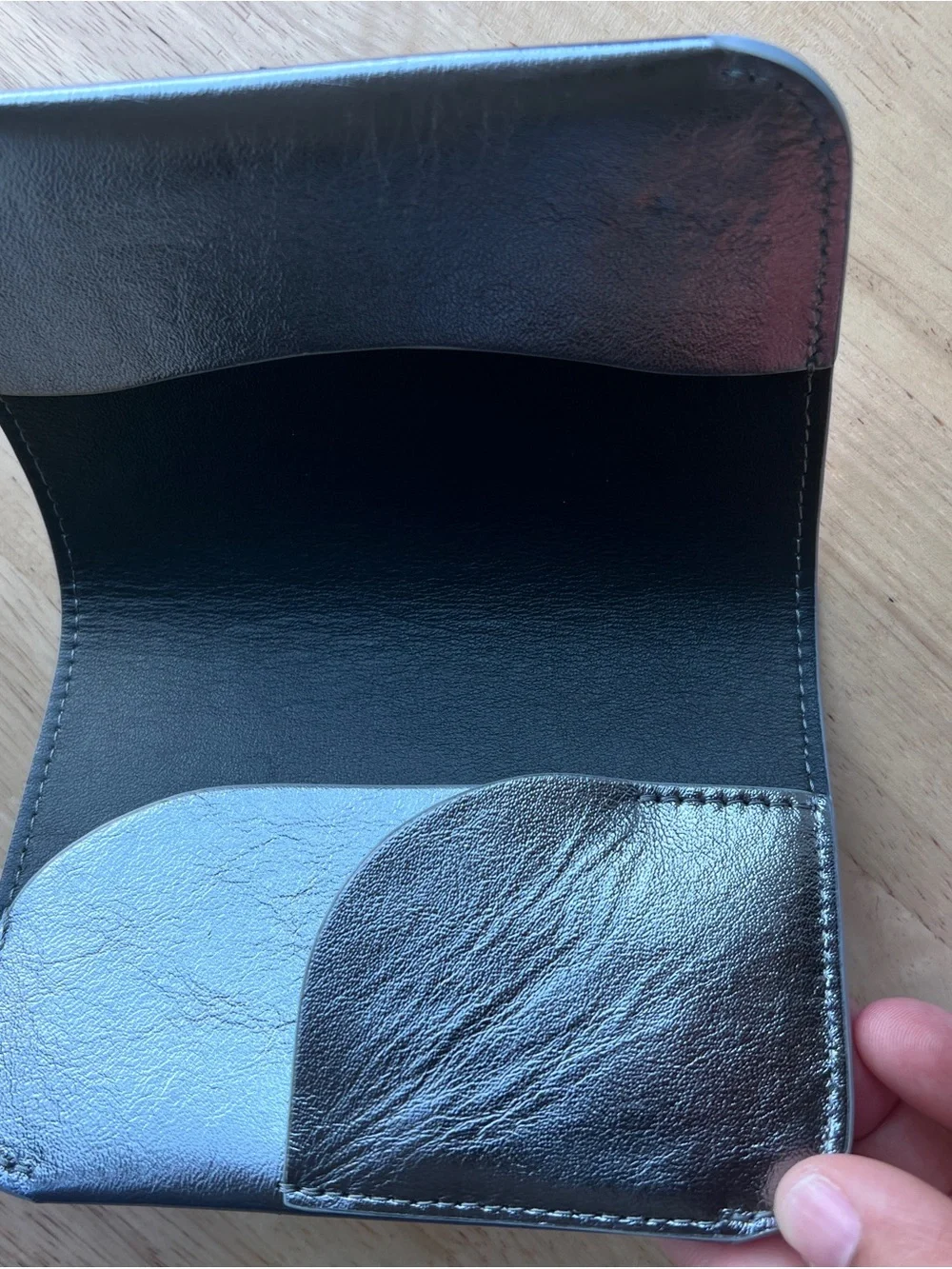 Cuyana Silver Leather Passport Case